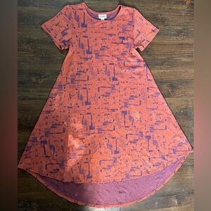 EUC LuLaRoe coral and navy abstract print dress